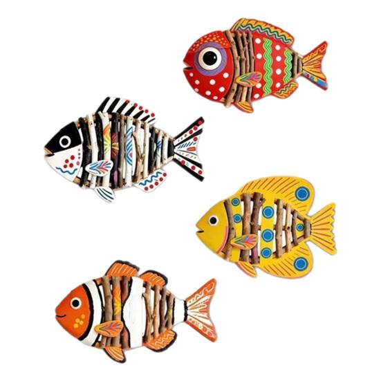 

Wooden Fish Wall Decor 4Pcs Three-Dimensional Fish Shape Solid Wood Decoration for Walls Porches Home Ocean Style Handmade Rustic Art Gift Ideas