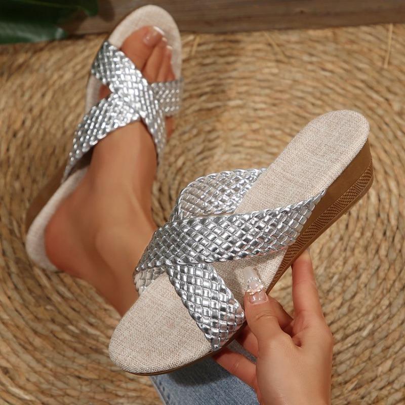 

Модные летние шлепанцы на танкетке для женщин, модные с круглым носком, с мелким вырезом, с перекрестными ремешками, противоскользящие, износостойкие сандалии 36 серебряный