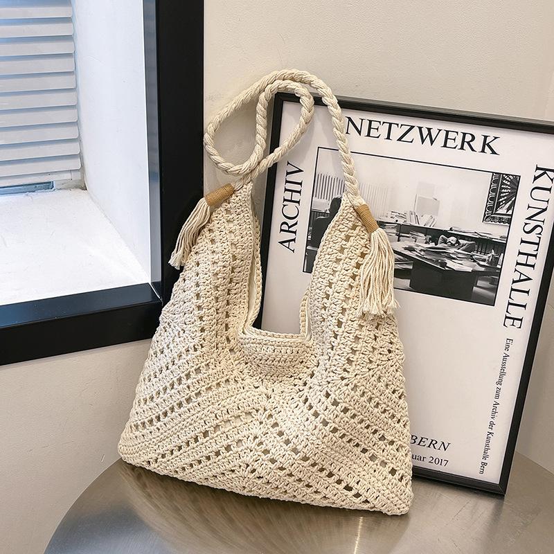 Geantă Tote din Paie Împletite pentru Femei Capacitate Mare Geantă Împletită Geantă Nouă cu Franjuri din Paie pentru Femei Vacanță la Malul Mării Plajă Timp Liber Geantă de Umăr/Axilă