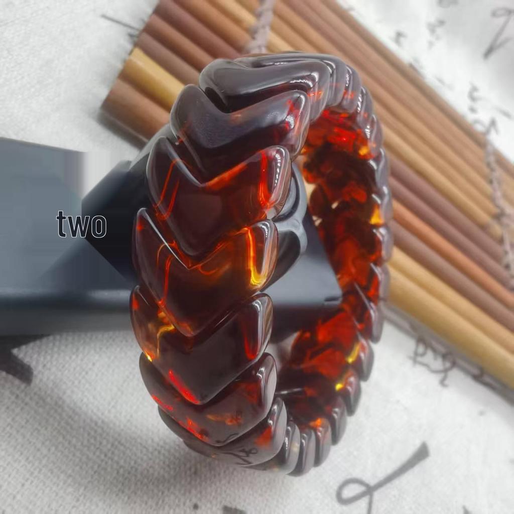 V-Shaped & L-Shaped Amber Acrylic Silk Bracelets - High-End Influencer Accessories