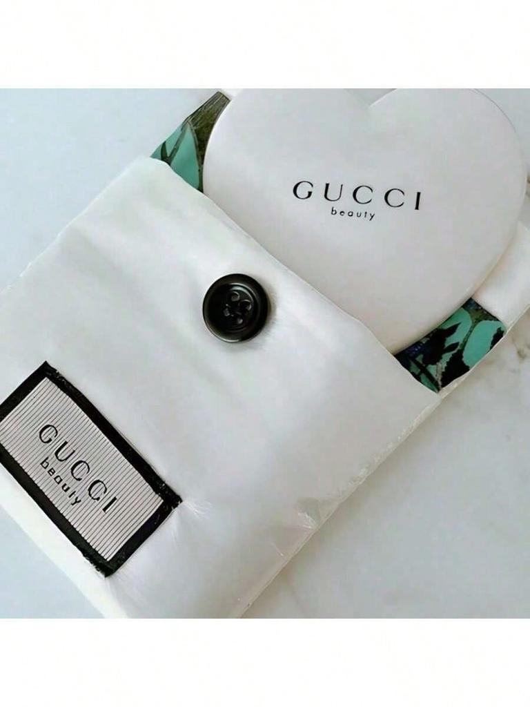 Gucci Set Specchio Cuore Luminoso con Custodia in Raso