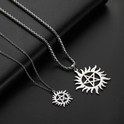 Collier pendentif pentagramme soleil brillant en acier inoxydable, boîte de déclaration surnaturelle de Dean, chaîne, colliers pour Couple femmes et hommes