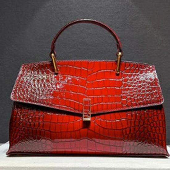 2025 Dámská vysoce kvalitní trendy kabelka přes rameno s krokodýlím vzorem