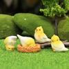 Miniatur Papageienfigur Mini Vogel Harzstatue Realistisches Tierornament Puppenhaus Feengarten Mikrolandschaft Dekoration