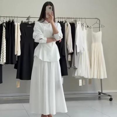 Trajes y combinados – Trajes de falda