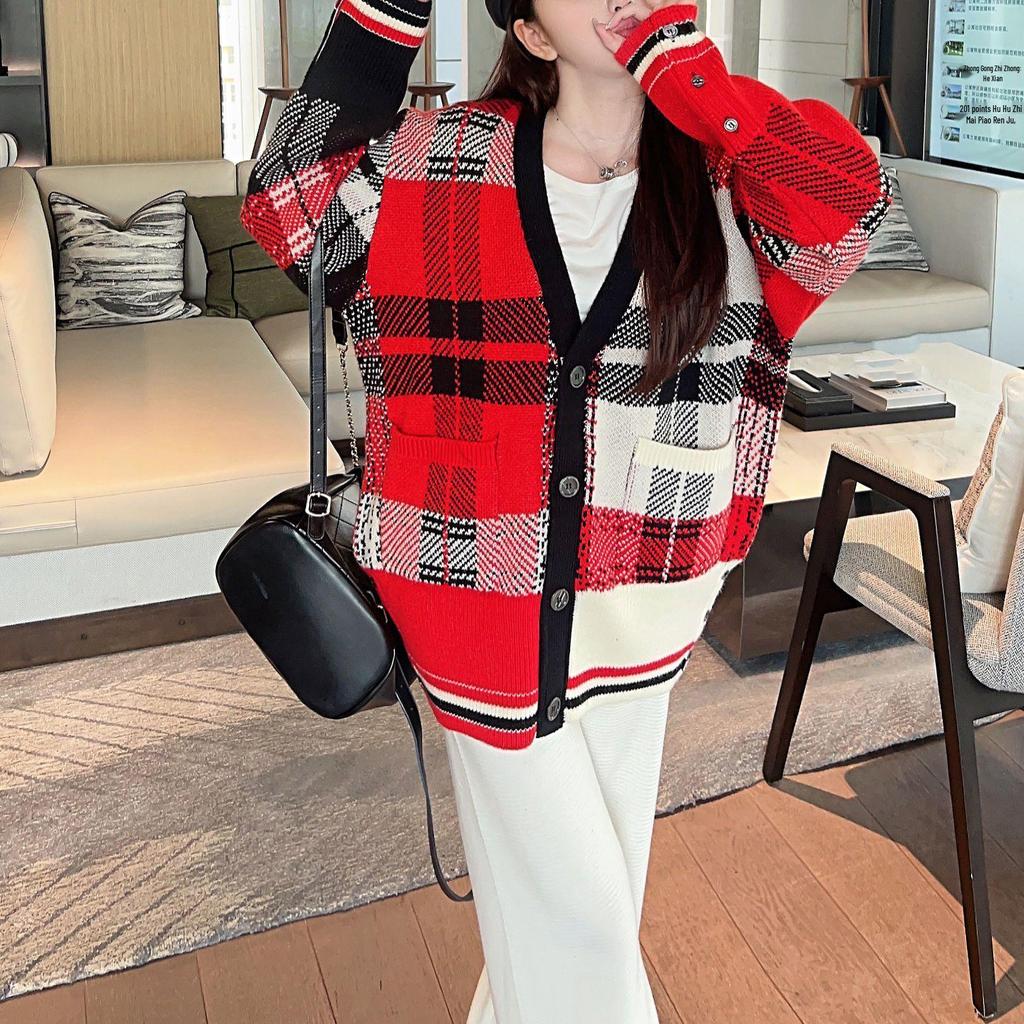 Women's Retro Plaid V-Neck Wool Knit Cardigan Sweater - Early Spring British Style