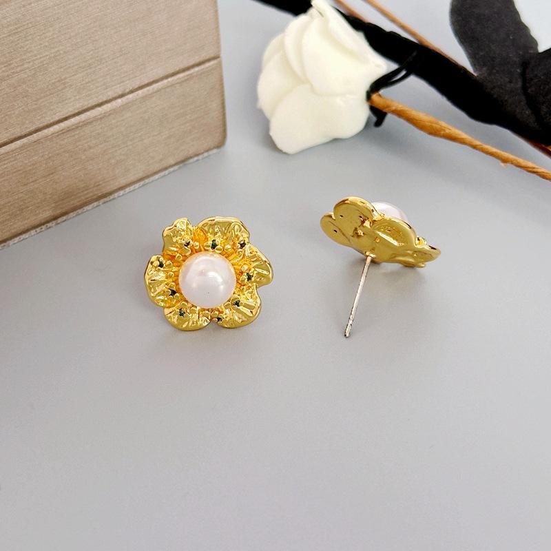Vintage Light Luxury Earrings, Green Zircon Flower Stud Earrings, Earrings.
