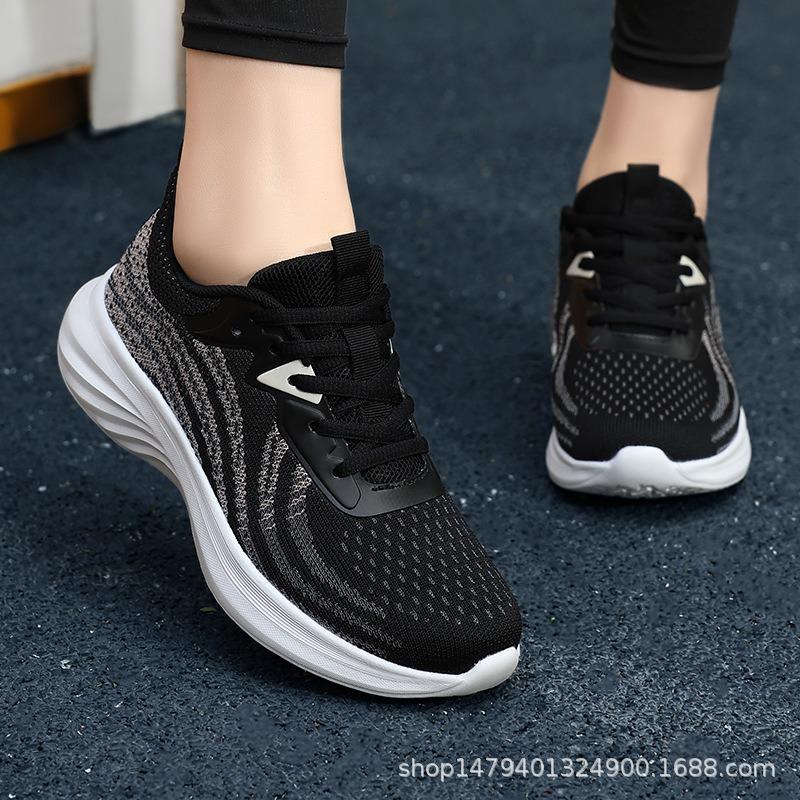 Summer new women's shoes fly-woven mesh casual shoes women's lightweight breathable mesh shoes fashion sports shoes travel