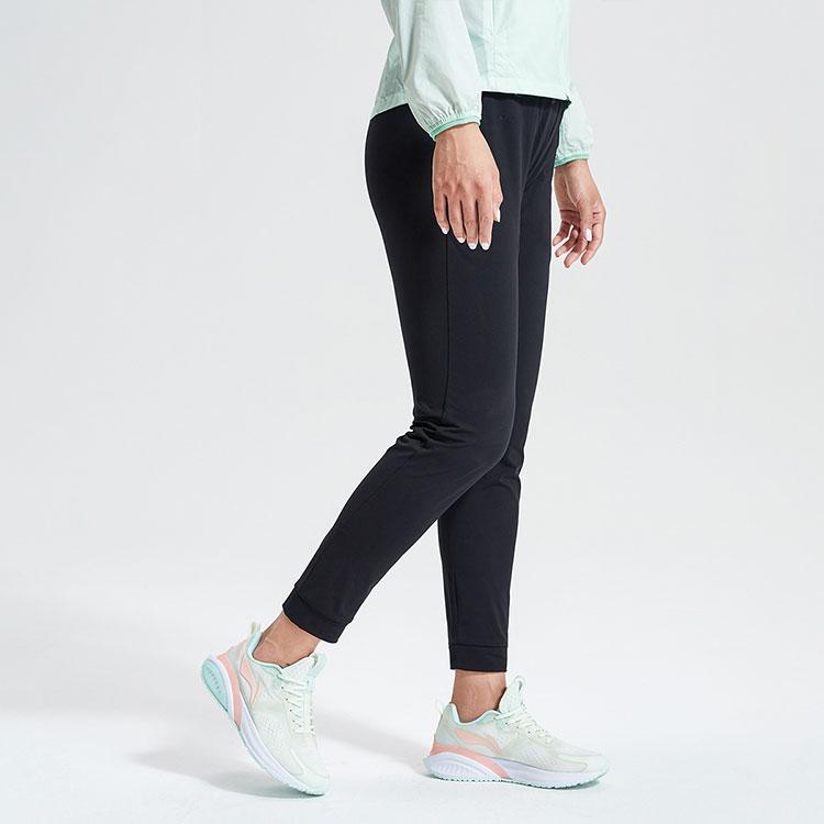 Li Ning Training Series Quick-Dry Breathable Tapered Sports Pants Women Pants Black AKLR218-1