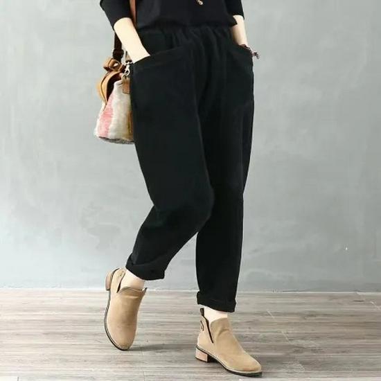 Women's Fleece-Lined Corduroy Harem Pants - Elastic Waist, Plus Size, Casual Carrot Shaped, Perfect for Autumn and Winter