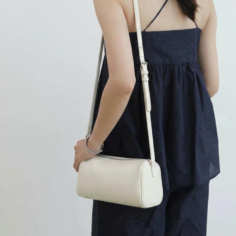Primo Strato Pelle di Mucca Borsa a Cuscino Anni '90 Portapenne Rotondo Semplice da Donna Borsa a Mano Riga Versatile Borsa a Spalla in Pelle da Pendolare