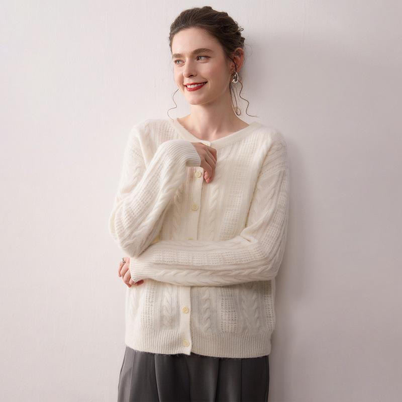 Women's Cashmere Round Neck Knit Cardigan - Autumn/Winter Retro Cable Design