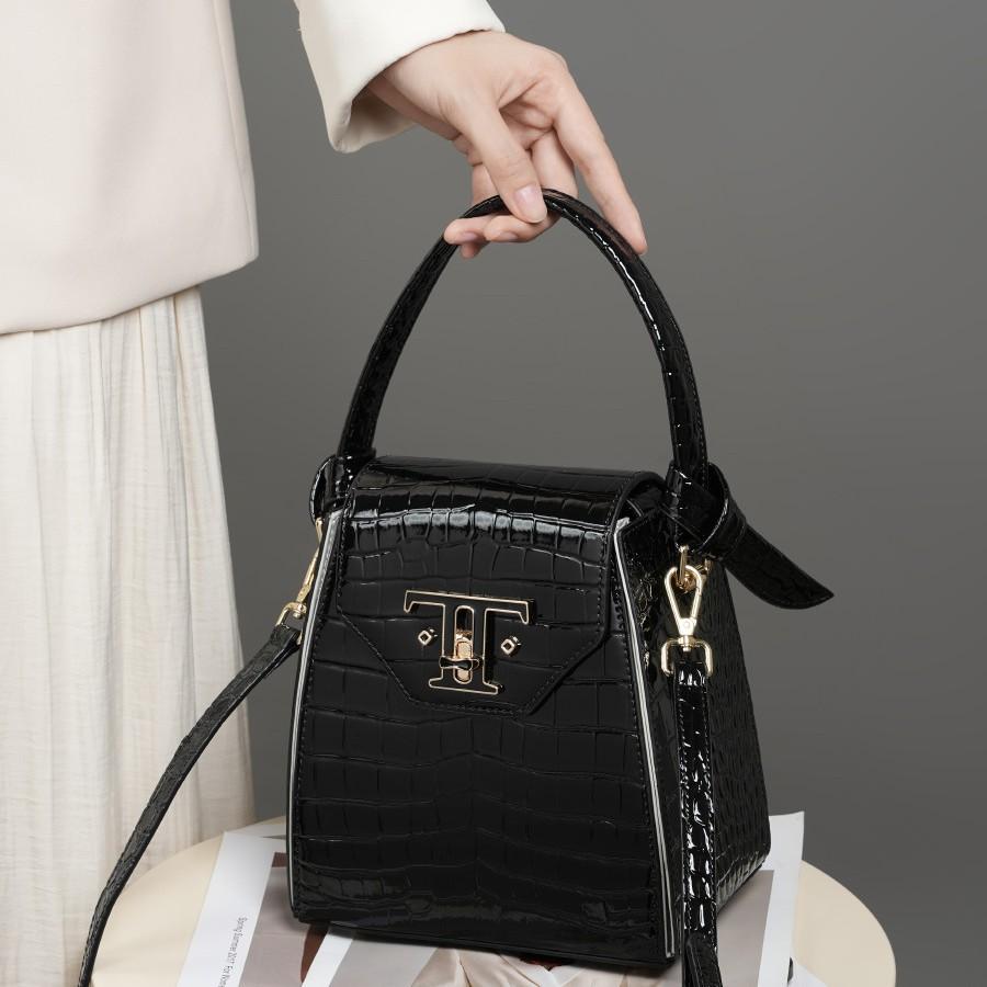 High-End Crocodile Pattern Handbag 2025 New Genuine Leather Commuter Bag Crossbody Shoulder Box Bag Cigarette Case Bag