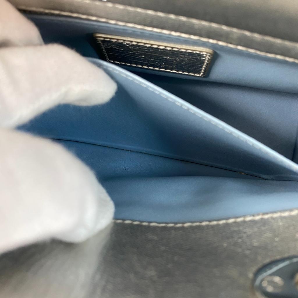 Gebrauchte Christian Dior Schultertasche Silber Leder Damen