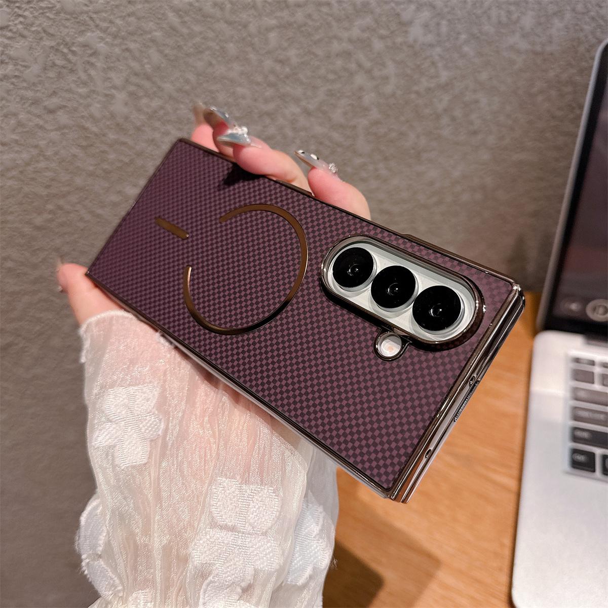 Coque de téléphone sans cadre en Kevlar avec revêtement électrolytique, magnétique Magsafe, chargement sans fil pour Samsung Galaxy Z Fold 7 6 5 4 Film de protection I Galaxy Z Fold6 violet