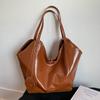 Casual Bucket Bag Women's New Versatile Underarm Bag Commuter Shoulder Bag Portable Autumn New Tote Bag