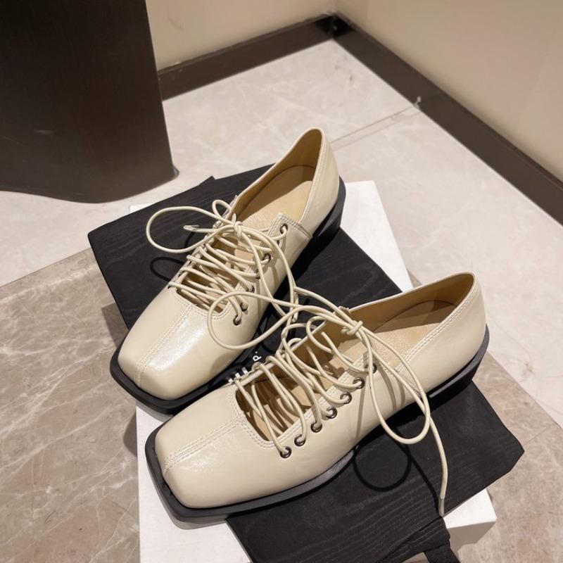 Fashion Fall New Coarse Heel Shoes Women's Fashion Square Head Center Front Lacing Anti-slip Wear-resistant Low-top Shoes