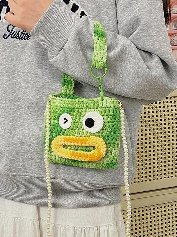 Knitted Cartoon Panda Shaped Coin Purse With Pearl Embellishments For Daily Use