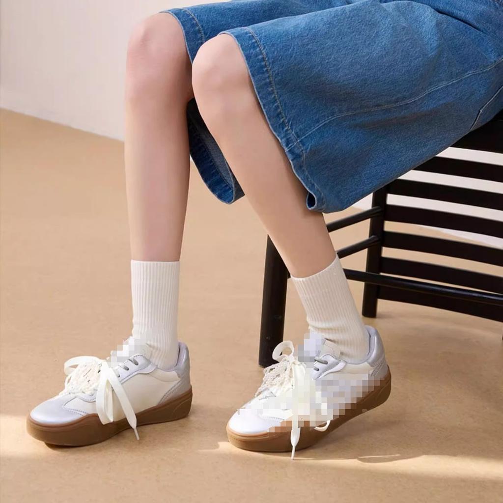 Leather soft sole soft surface shoes spring new embroidery casual sports shoes board shoes