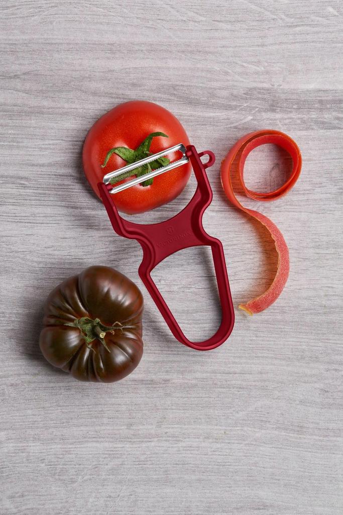Victorinox RAPID Peeler Dishwasher with Sprout Suitable for Peeling Soft Fruits To Hard (6.0930.1) - Safe, Remover, Straight, Red. Ingredients.