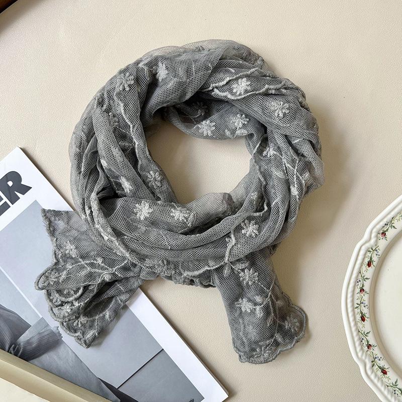 Knitted scarf women's new small exquisite heavy industry embroidery lace embroidery long bag head scarf silk scarf