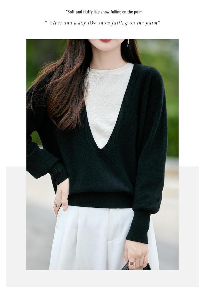 2025 Autumn/Winter Women's 100% Pure Wool Color Block Round Neck Sweater - Versatile Fake Two-Piece Pullover Base Layer