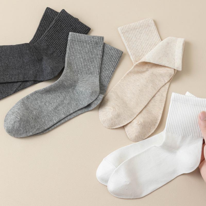 Antibacterial, Breathable Mid-Calf Socks: Sweat-Absorbent, Casual, Versatile, Over-the-Knee Solid Color for Autumn/Winter