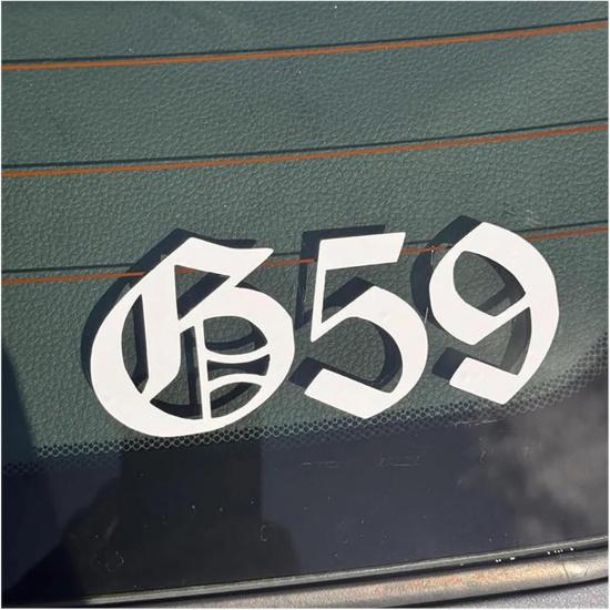 

Наклейки Gary-59 Виниловые Наклейки на Окна Автомобиля Бамперы Водонепроницаемые Аксессуары Вырезанные Авто Украшения(Белый,15СМ) 15CM чёрный