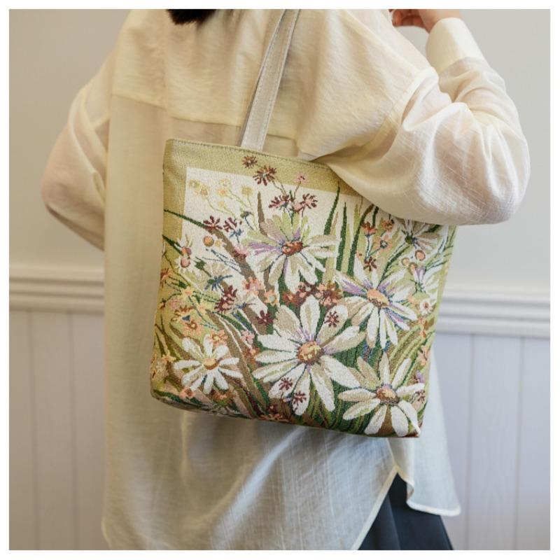Retro simple classical style national flower gold silk embroidery craft change bag cosmetic bag mobile phone bag