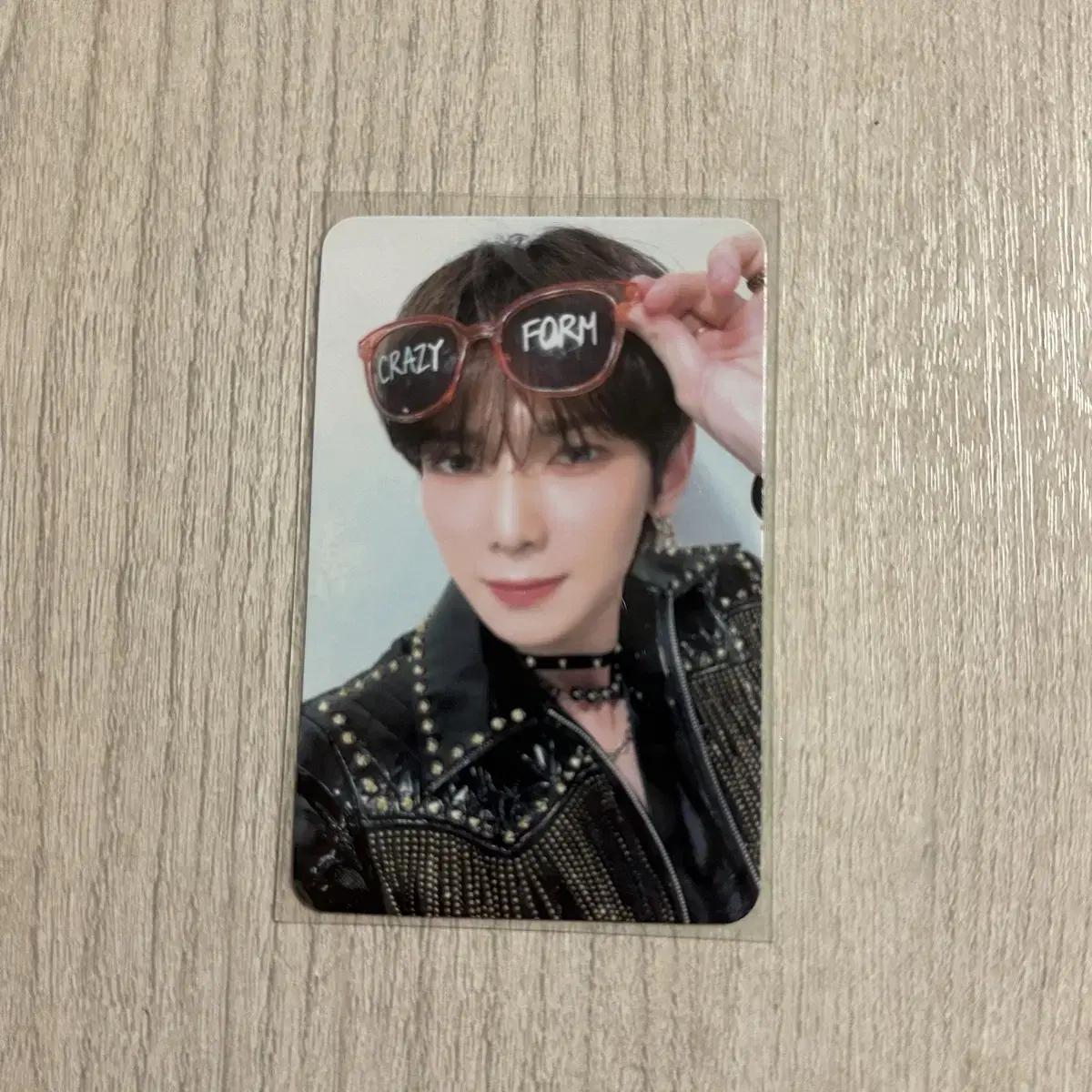 

Ateez Ateez Concert Prom Booth Yeosang Photocard