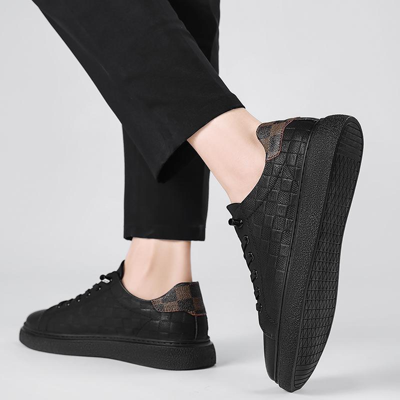 Scarpe da Ginnastica Antiscivolo da Uomo alla Moda per Esterno Uomo Suola Morbida Uomo Traspiranti Piatte Fatte a Mano alla Moda Scarpe da Skateboard Nuove Scarpe Casual in Pelle da Uomo