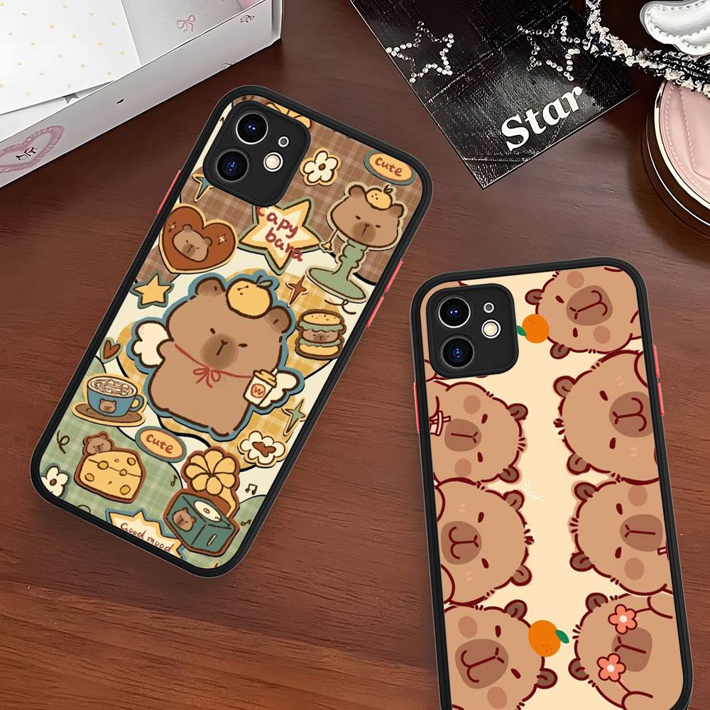 Cartoon Capybara For IPhone 16 15 14 13 12 11 Pro Max X XS MAX Plus Translucent Black Phone Cover
