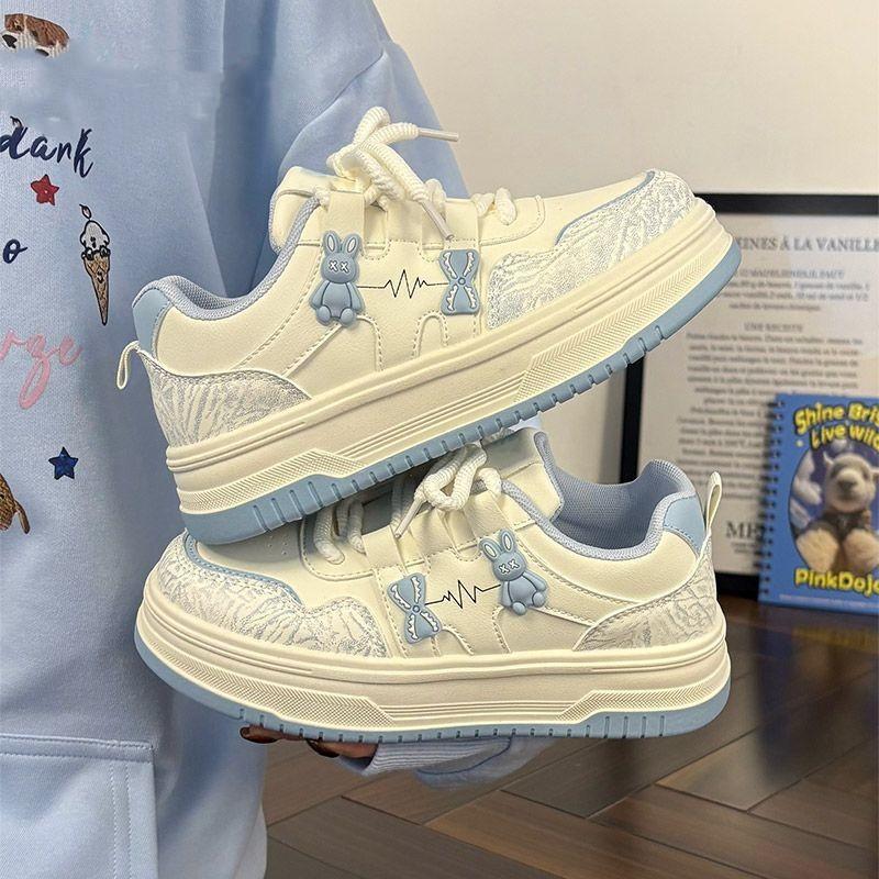 Sky blue board shoes spring and autumn 22 new heart bear high value student thick sole