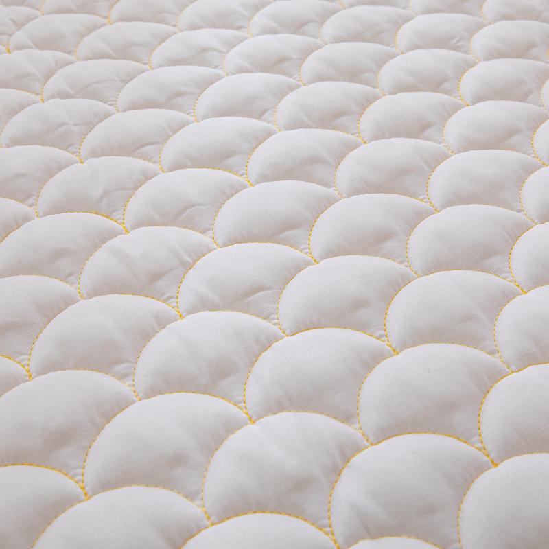 Maternal and Infant Grade Raw Cotton Padded Bed Sheet, Soybean Fiber Embroidered Mattress, and Mattress Cover with Simmons