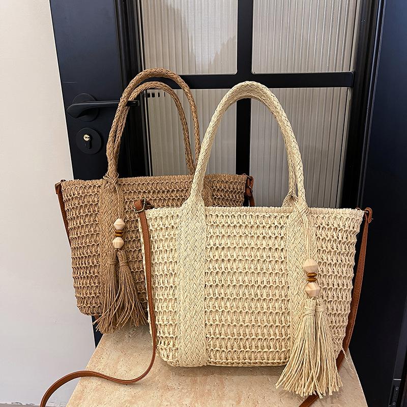 Portable Large-capacity Woven Bag Women's Summer New Simple Casual Straw Bag Commuter Versatile Shoulder Women's Bag
