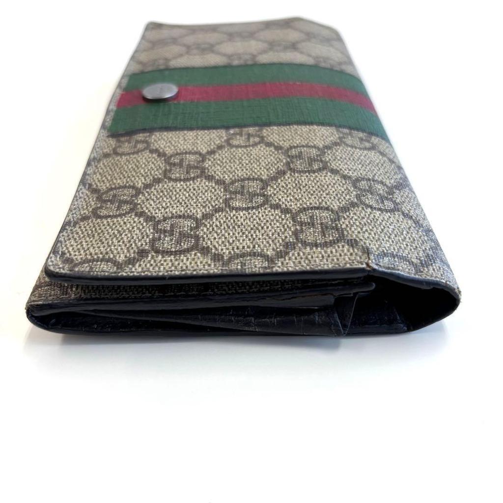 Used GUCCI long wallet GG Supreme button