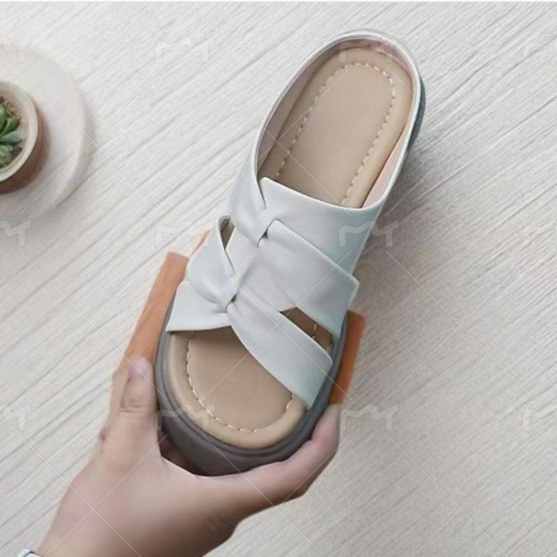 

Thick-bottomed cool slippers for women s summer wear, new cross-strapped flat-bottomed high-end skirt one-word slippers 40