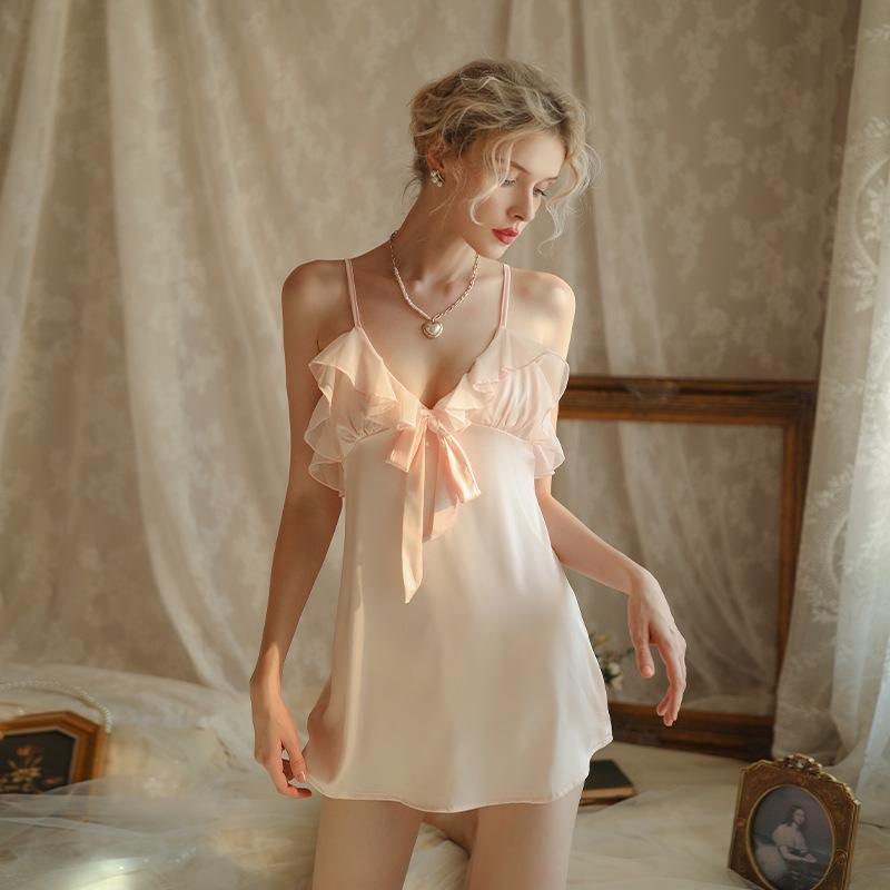 

Domila French sexy nightdress women s deep V suspender nightdress lotus leaf lace pure desire wind bow backless One size fits all【 40-60kg 】