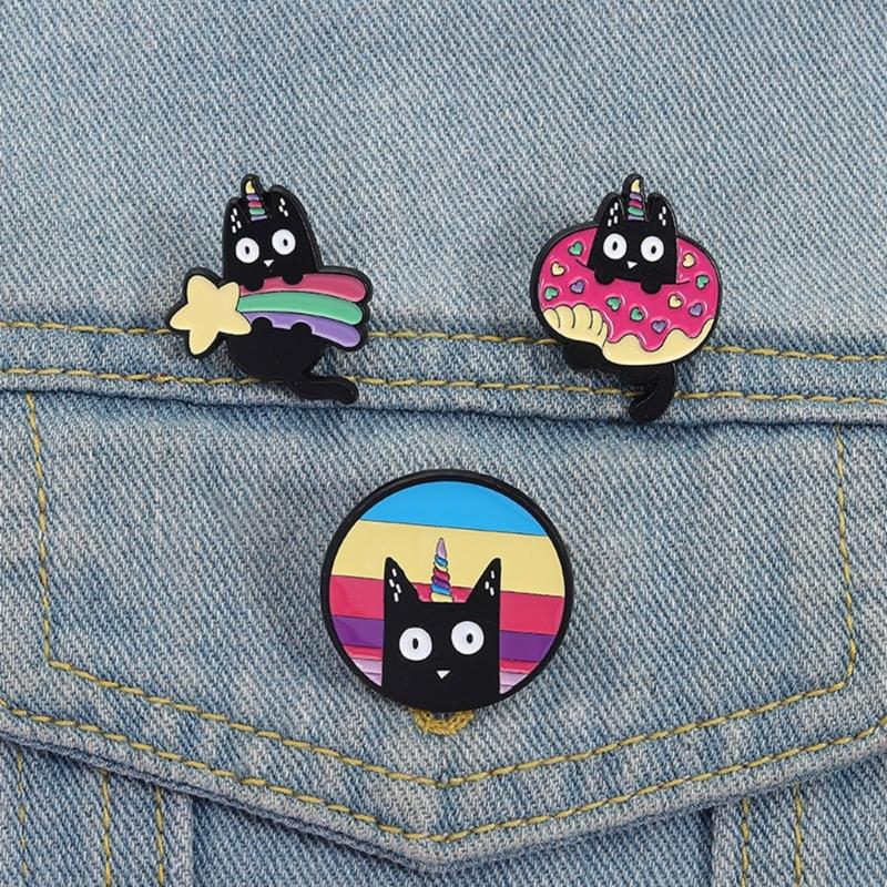 Unique Black Cats With Horn Enamel Pin Fashionable Accessory Animal Themed Gift Pin For Bags Clothes Hats