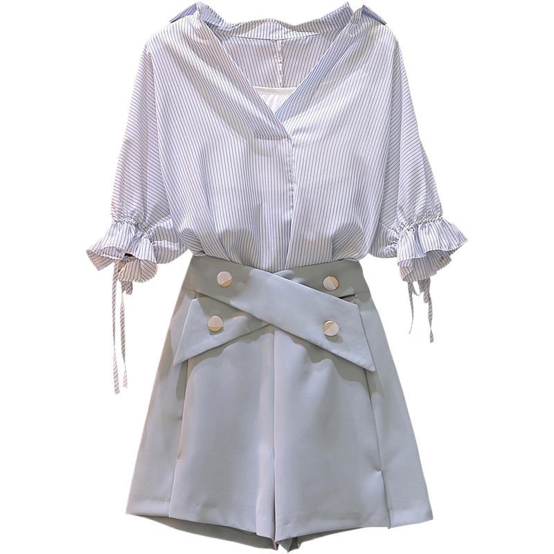 Trendy 2026 Plus Size Women's Summer Outfit: Stylish Shirt & High-Waisted Shorts Three-Piece Set