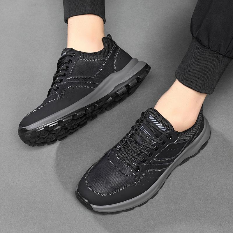 Herrenschuhe Herbst und Winter Herren Outdoor-Sport Freizeitschuhe Herren Weichsohle Bergsteigen Mittelalterliche Papa-Schuhe 2025