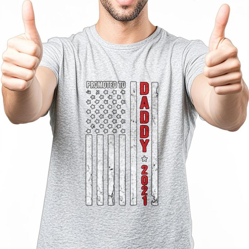 New Arrived Unisex Round Neck Tshirt Vintage Promoted To Daddy 2021 American Flag Design Anime For Him Tee Shirt Breathable Tee