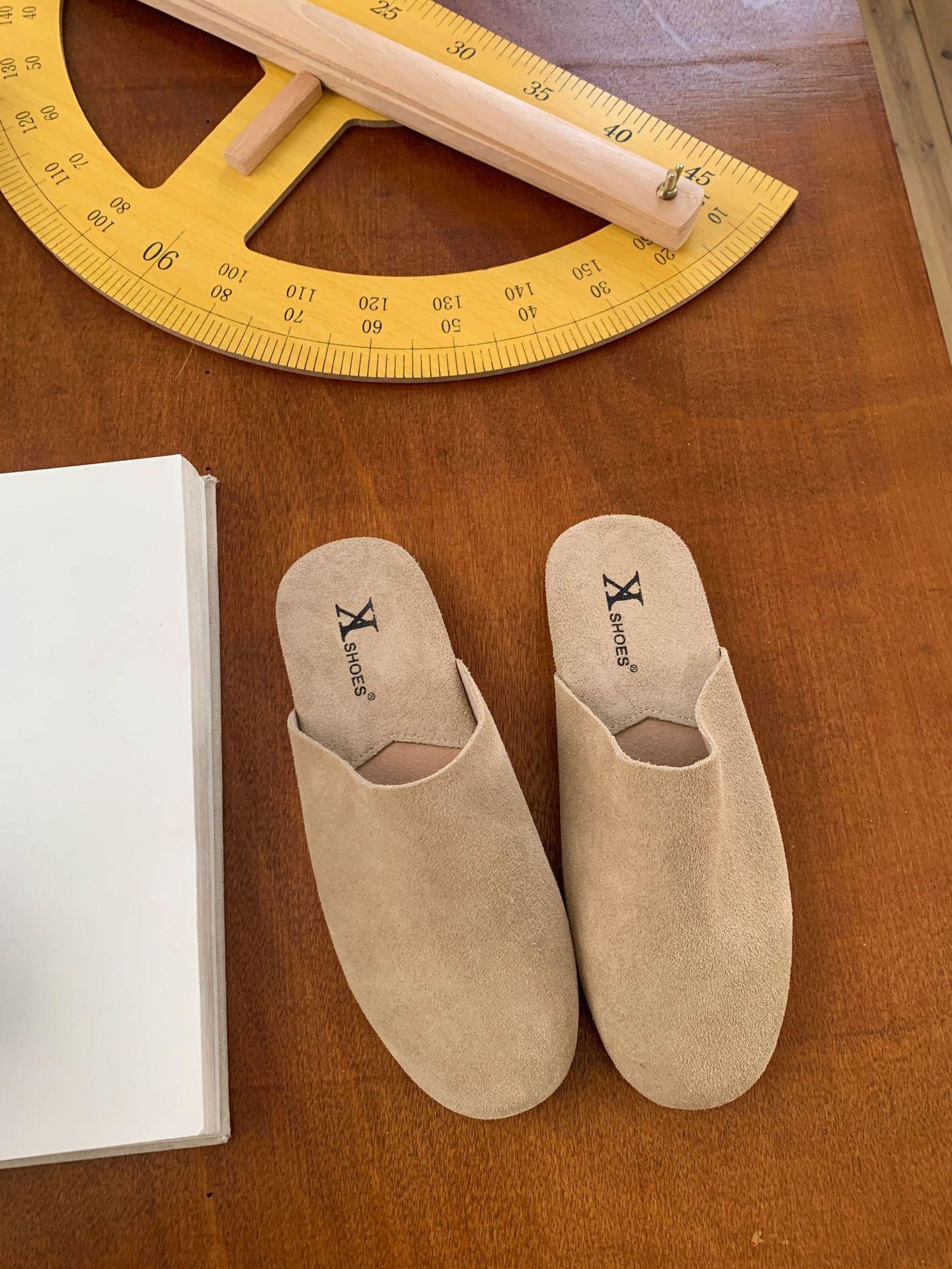 

Баотоу полутапочки детские носят 2025 новые простые толстоподошвенные ленивые мюли женские туфли уличные тапочки осенью и зимой 40 абрикосовый