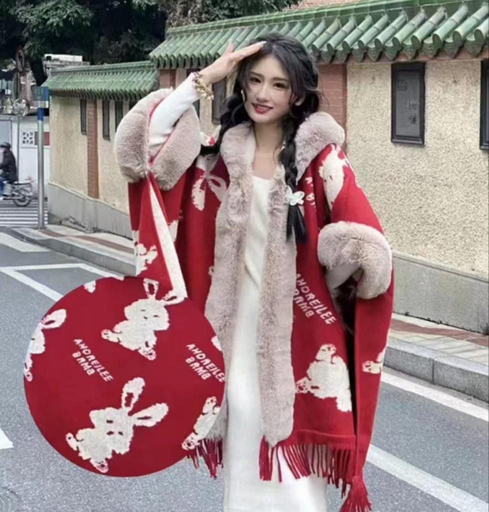 Women's Autumn/Winter Hooded Cape with Chinese Frog Button and Rabbit Fur Shawl, Plus Velvet Woolen Coat.