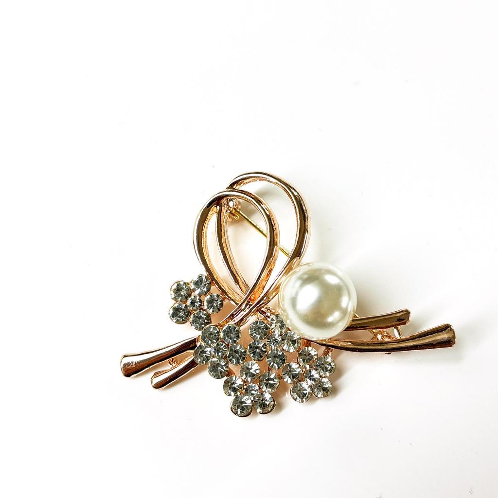 Matte Gold Pearl Wheat Ear Corsage Brooch for Women - High-End Versatile Pin with Anti-Exposure Design