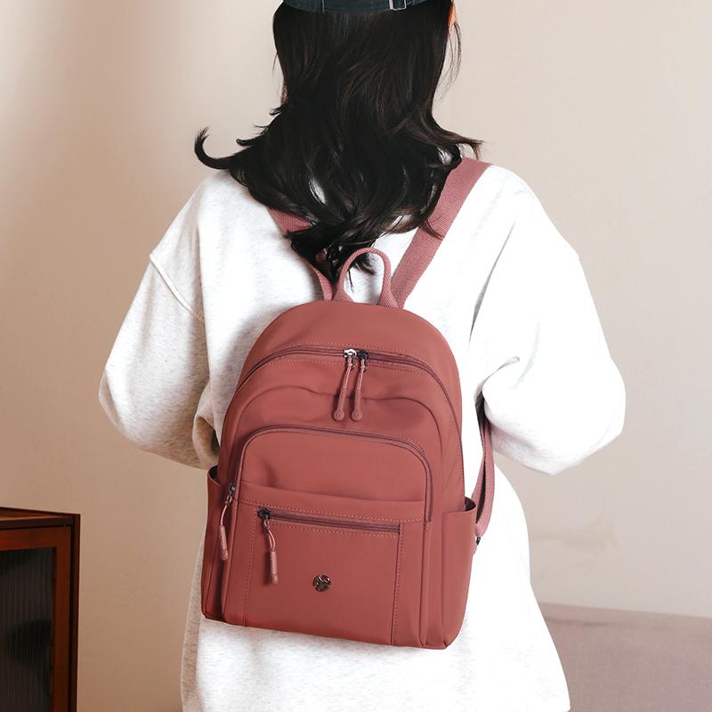 Women's Large Capacity Backpack Student Schoolbag Lightweight Nylon Travel Backpack