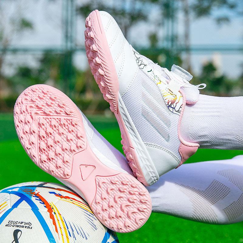 

Футбольные бутсы дешевые мальчики и девочки мужские Кубок мира сломанные ногти вращающиеся кнопки ученики начальной школы тренировочные кроссовки 30