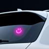 Solární Autonabíječka s Neonovým Světlem Úsměv, 6 Barev, Přísavka, Dekorativní Lampa pro Trojúhelníkové Okno, Bezdrátová LED Atmosféra, Interiér, Exteriér, Autopříslušenství