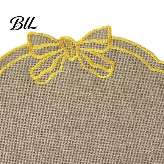 Anti-oil Stain Placemat with Petal Shape And Bow Embroidery Table Mat Round Afternoon Tea Heat Insulation Non-Slip Oil Resistant for Dining