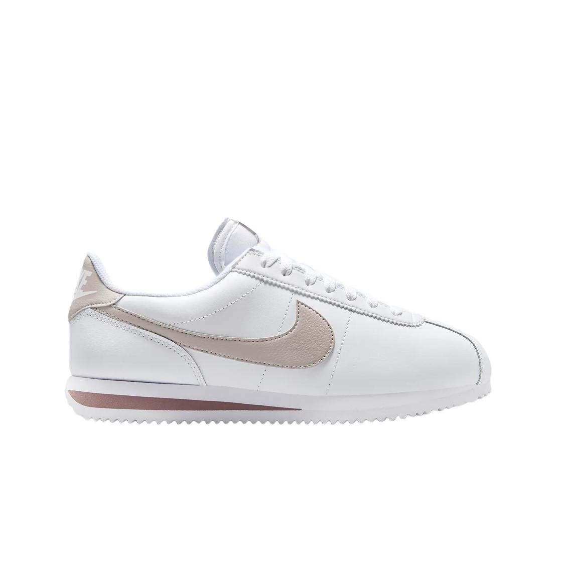 

(w) Nike Cortez White Platinum Violet 230